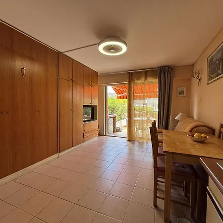 Avec Parking - 4 Pers. A Apartamento
